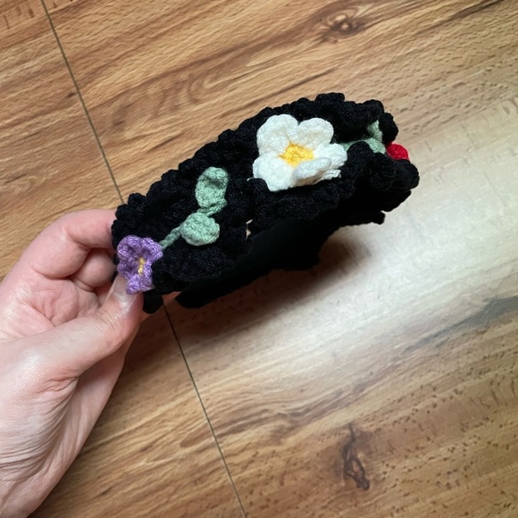 Black Multicolor Floral Knit/ Crochet Headband main image 5